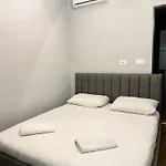 Auto Tana Frühstückspension Tirana