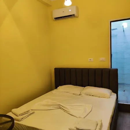 Bed & Breakfast Auto Tana *