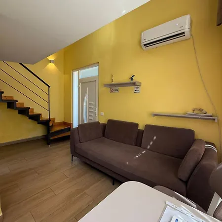 Panzió Auto Tana Tirana