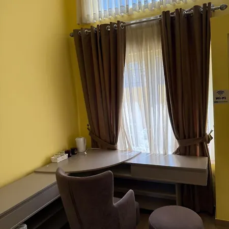Bed & Breakfast Auto Tana