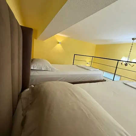 Bed & Breakfast Auto Tana